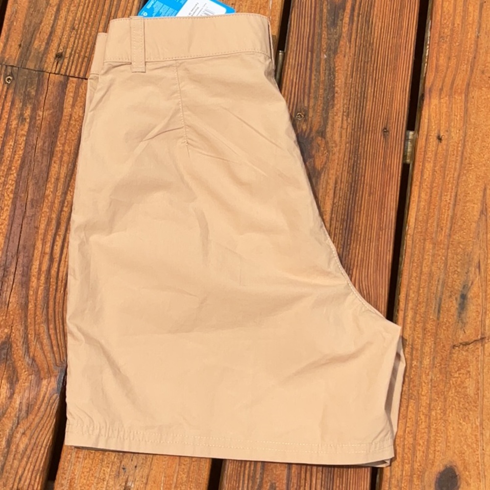 NWT Women’s Columbia Holly Hideaway Tan Shorts Regular Fit Size 6 - Picture 7 of 9